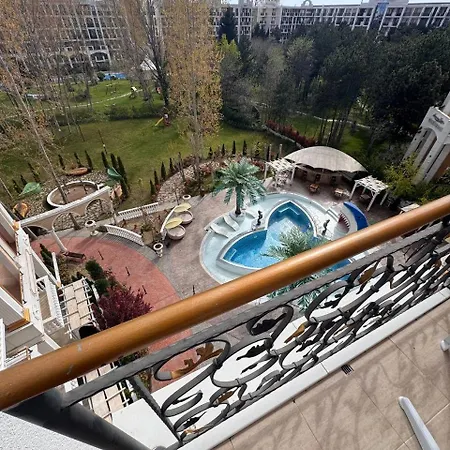 Apartment Sweet 6 2 Bedroom *